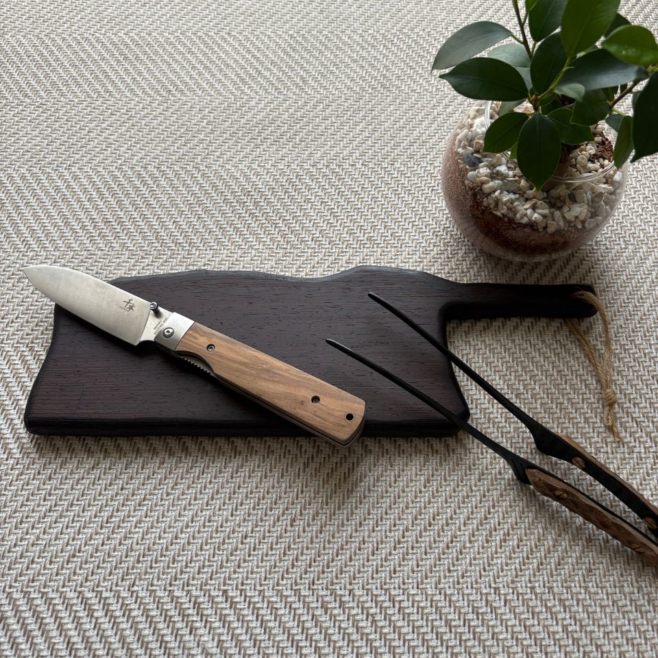 【1/Moku.】希少な銘木のカッティングボード